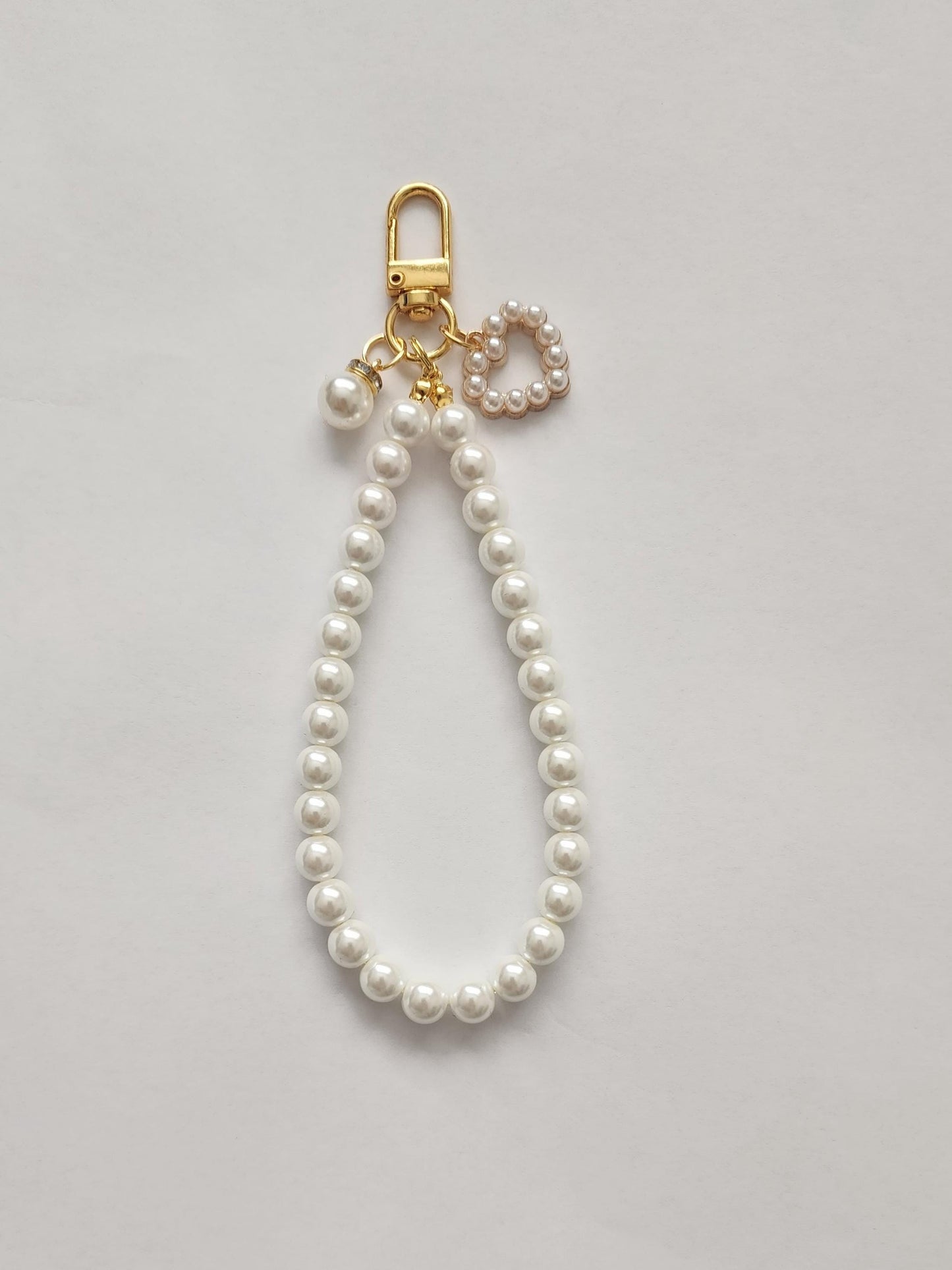 Heart filled pearl beaded keychain